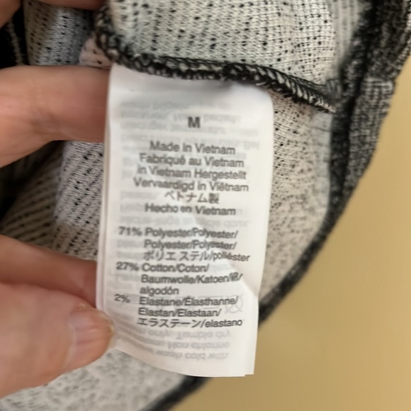 NWT J.Crew | 365 Bouclé Knit Tank | Charcoal | Size M - Picture 6 of 8